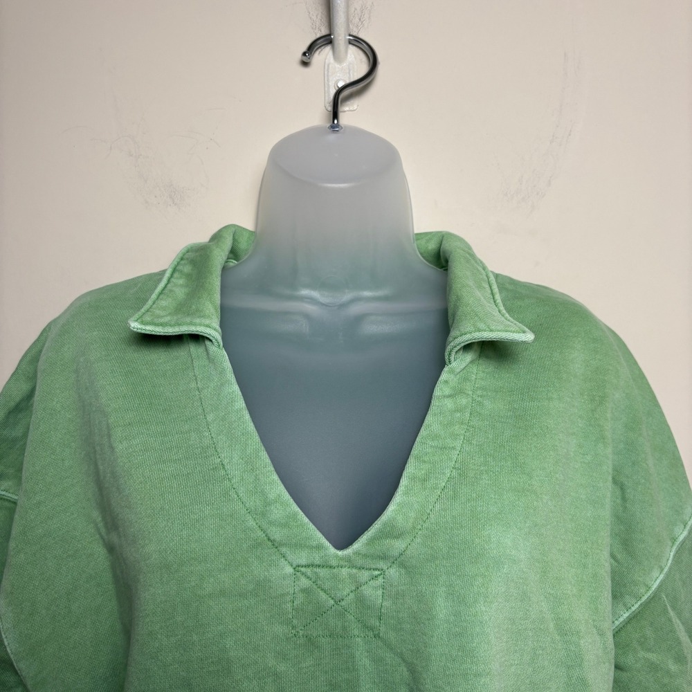 Universal Thread Lime Green‎ Oversized V-Neck Polo Top Shorts Set Womens Large - Picture 2 of 12